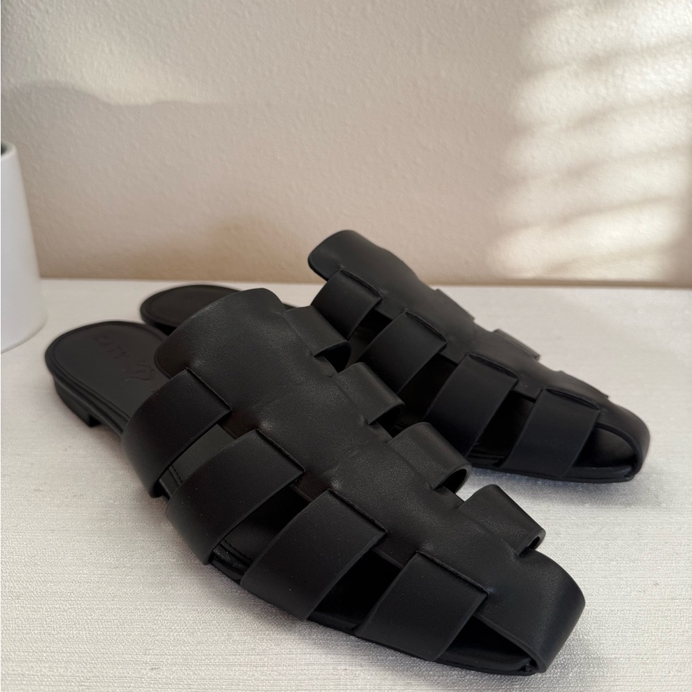 Katy Perry Collections Black Fisherman Mules - Picture 3 of 9